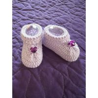 Lavender Baby Booties — photo 2